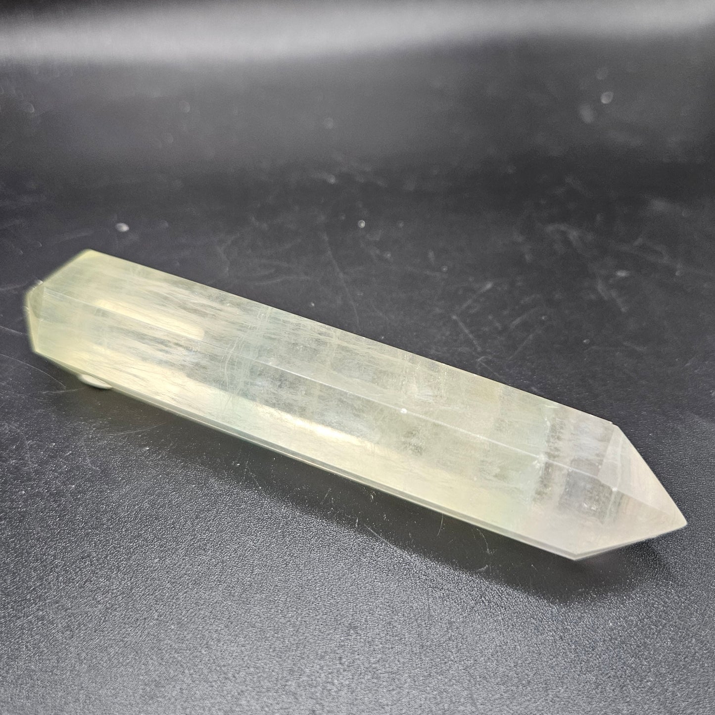 Fluorite double terminated point